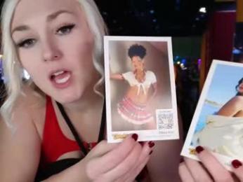 missnerdydirty webcam model stream image