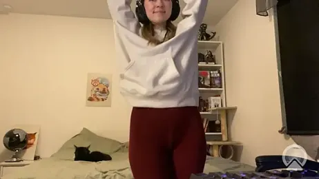 chibi_moon_ webcam model stream image