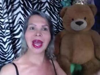 redroomxx webcam model stream image