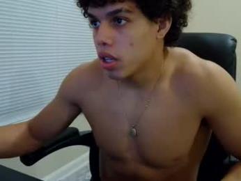 itstarzan webcam model stream image