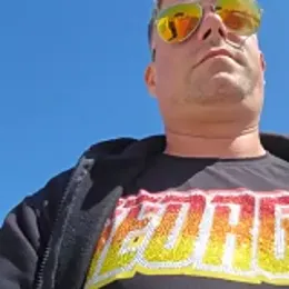 Trucker_Hunter webcam model stream image