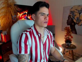 Matt Andersson webcam model stream image