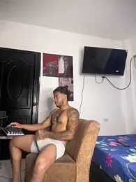 Kenny_romano webcam model stream image