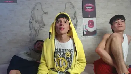 axel_milo_kairo_and_noa webcam stripchat model stream image