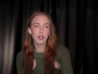 avril_pearly_ webcam model stream image