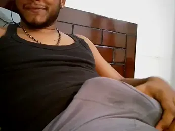 piratess webcam model stream image