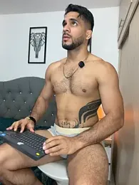 Maximiliano_ford webcam model stream image