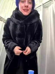 Only_April webcam model stream image