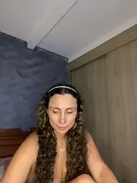 MafeeRoss webcam model stream image