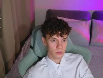 cute_thomas webcam model stream image