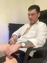 latava webcam model stream image