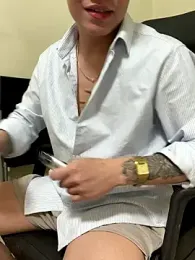 latava webcam model stream image