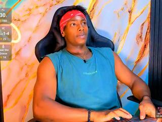 Dalton Asher webcam model stream image