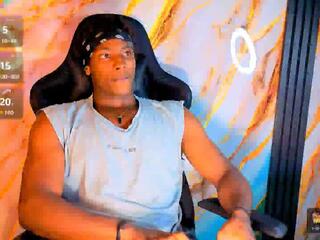 Dalton Asher webcam model stream image