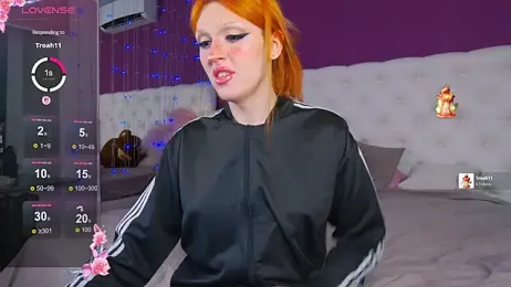 LunaBl1ss webcam model stream image