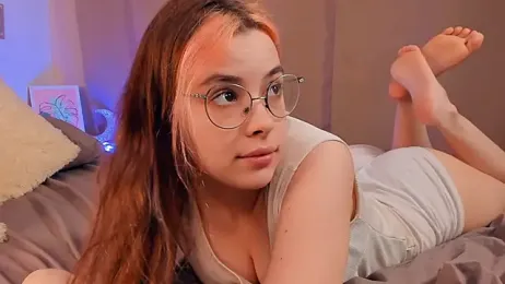 VedaSchulz webcam stripchat model stream image