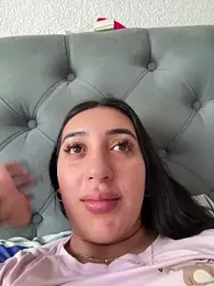 Hannahoff webcam model stream image