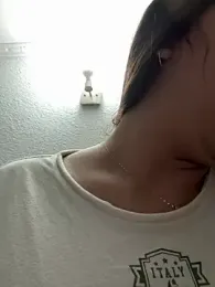 Hannahoff webcam model stream image