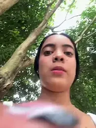 NAUGHTY_LITTLE_18 webcam model stream image