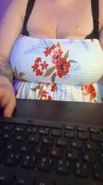 Sloppy_Two webcam model stream image