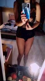 Akemy_room webcam cam4 model stream image