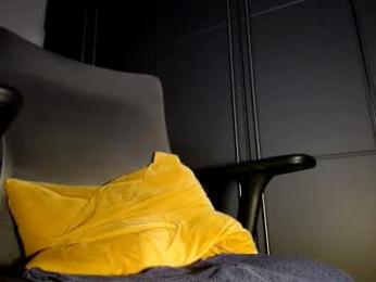 nobodyisperfect80 webcam model stream image