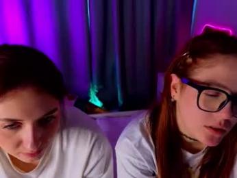 dawnreeves webcam model stream image