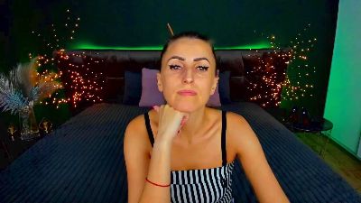 Rebeca_Diamond webcam model stream image
