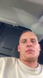 Per37 webcam model stream image