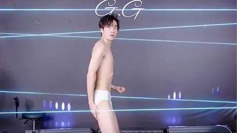 GG-boy002 webcam stripchat model stream image