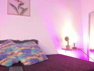 emycross webcam camsoda model stream image