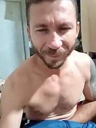 RobertoLuiz84 webcam stripchat model stream image