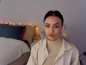 AdeleLaCroix webcam model stream image