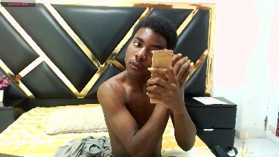 NoahJhonson69 webcam model stream image