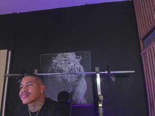 Drakee Hott webcam model stream image