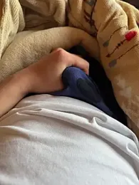 yoyoi_yoi webcam model stream image