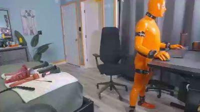 Tightlyrubberd webcam model stream image