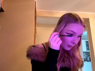 Camila Warick webcam model stream image