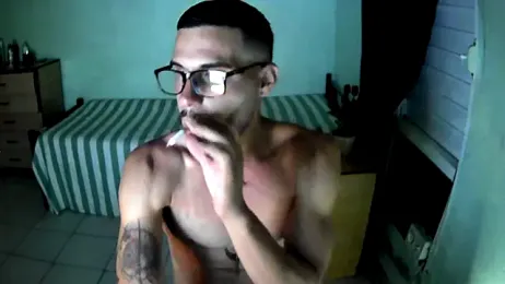 CubanHot27 webcam model stream image