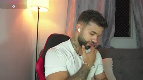 MarkHazze webcam model stream image
