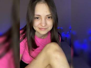 SilverSaya webcam bongacams model stream image