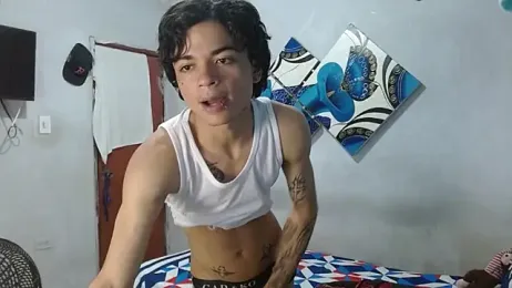 Lovebeng_ webcam model stream image