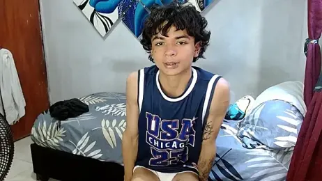 Lovebeng_ webcam model stream image