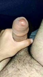 Bullhot69 webcam model stream image