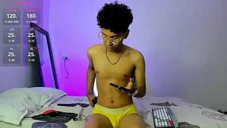 harrytwink18 webcam model stream image