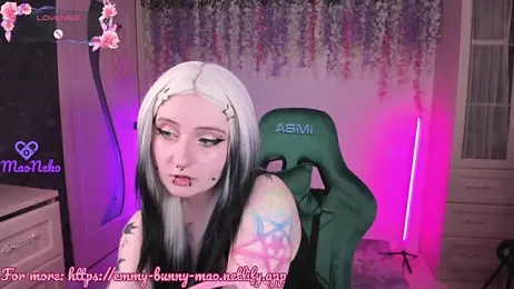 EmmyBunny webcam stripchat model stream image