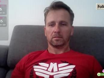 tomhardic webcam model stream image