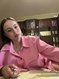 LOLAskk webcam model stream image