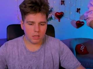 thomas-crow webcam camsoda model stream image