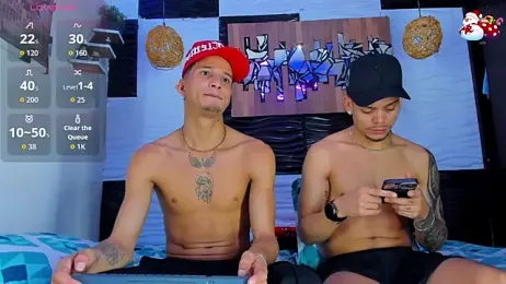 Friendsofeverything_ webcam model stream image